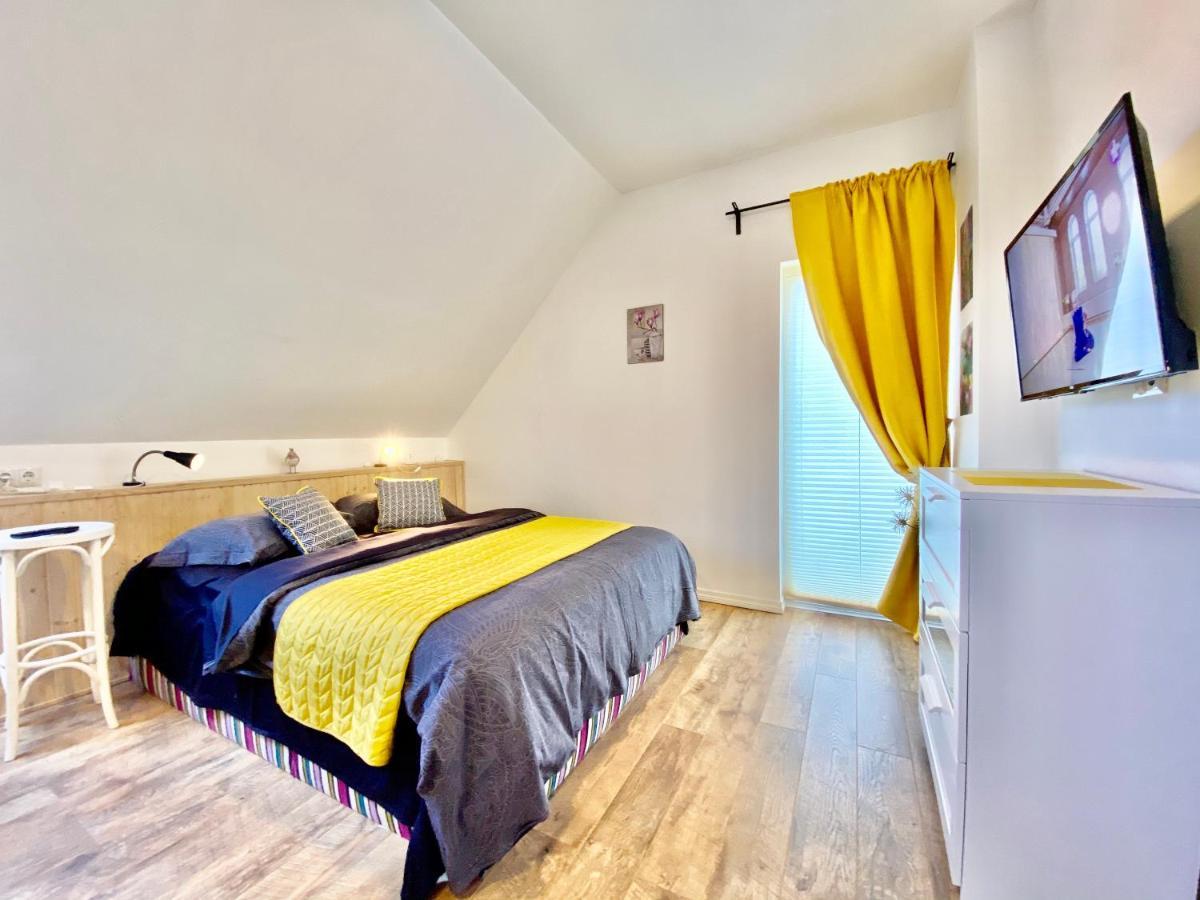 Metsa Apartments Pärnu Buitenkant foto