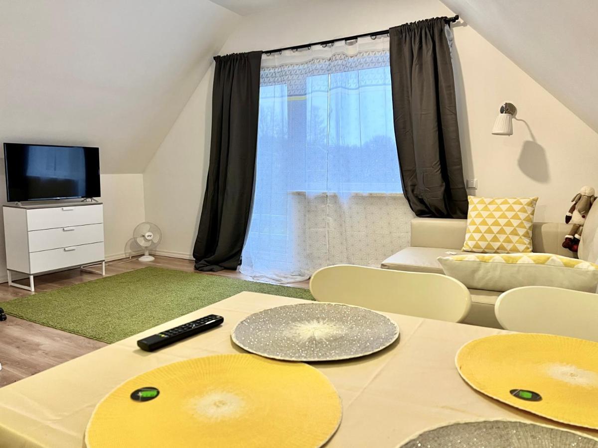 Metsa Apartments Pärnu Buitenkant foto